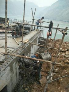 現(xiàn)場作業(yè)